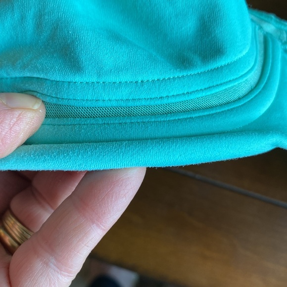 Vintage LULULEMON Underwire Bra Mint Colour 36C - Picture 4 of 8